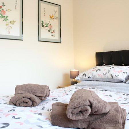 Van Apartments Caerphilly Εξωτερικό φωτογραφία