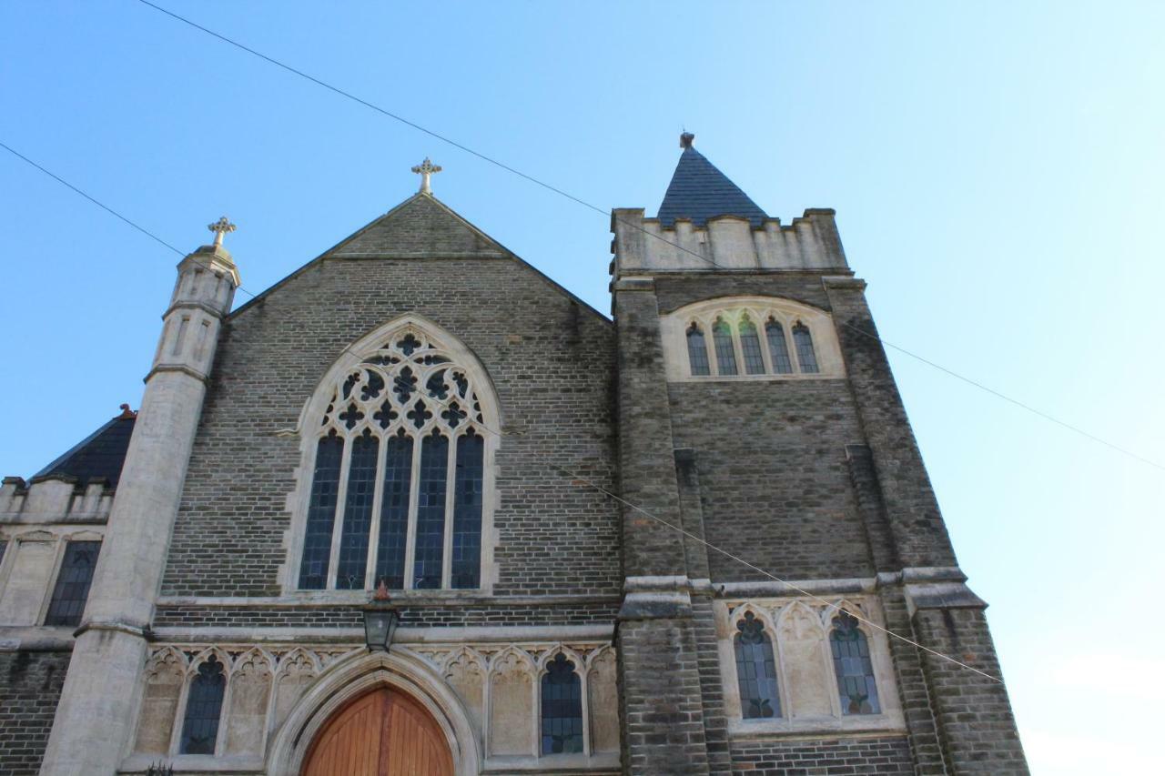 Van Apartments Caerphilly Εξωτερικό φωτογραφία