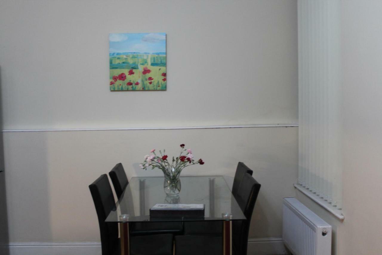 Van Apartments Caerphilly Εξωτερικό φωτογραφία