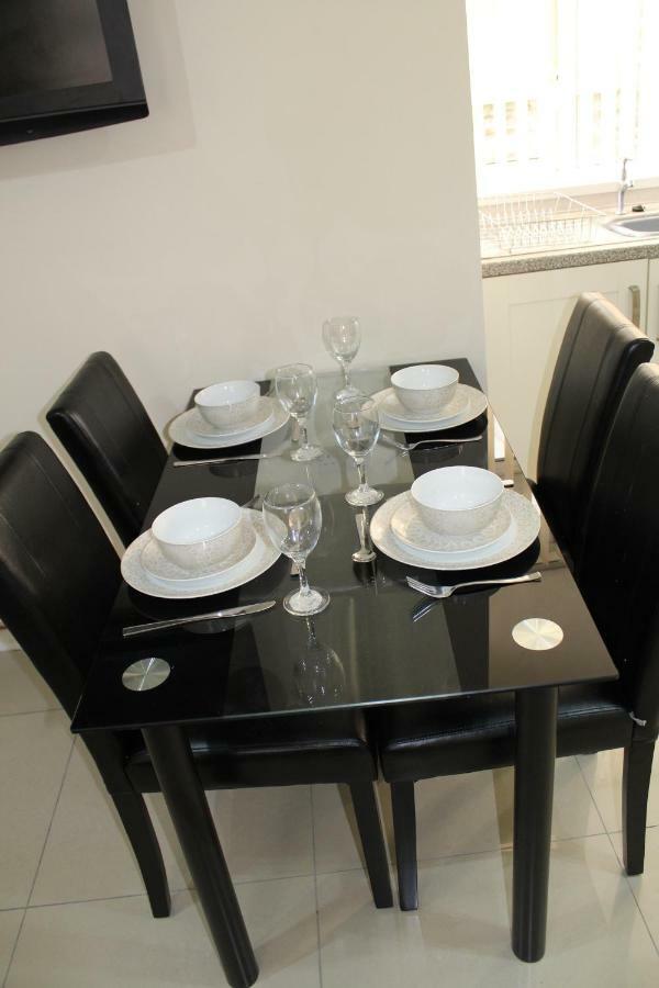 Van Apartments Caerphilly Εξωτερικό φωτογραφία
