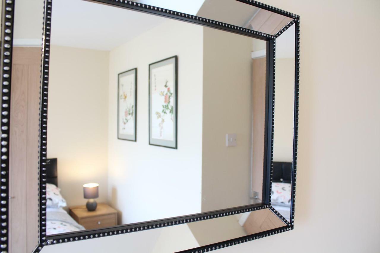 Van Apartments Caerphilly Εξωτερικό φωτογραφία