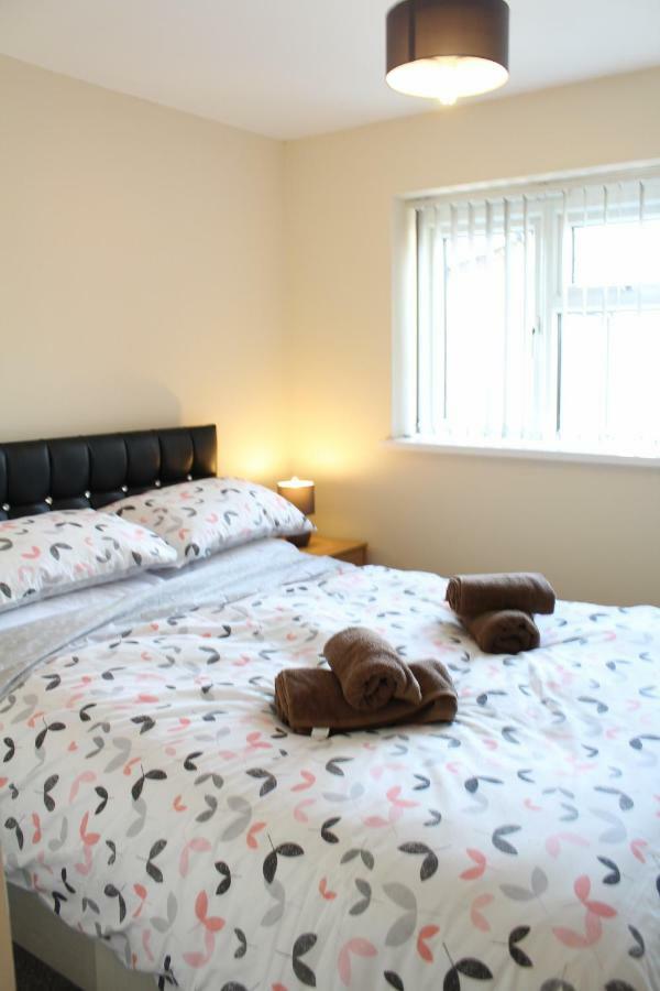 Van Apartments Caerphilly Εξωτερικό φωτογραφία